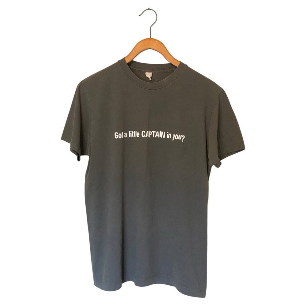 Captain Morgan Gray S/S T-Shirt Men's Size M "Put Some Captain In You" Tee